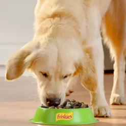 Friskies Carne en Salsa sobre para perros Discount