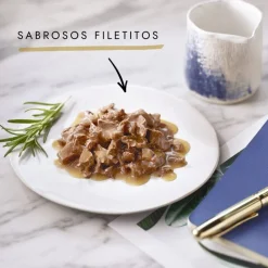Gourmet Perle Filetes de Carne en salsa sobre para gatos New