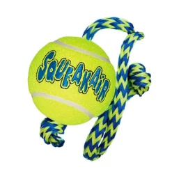 Kong Air Dog Squeakair pelota con cuerda para perros Online
