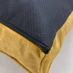 Leeby Colchoneta Impermeable y Desenfundable Dorada para perros Sale