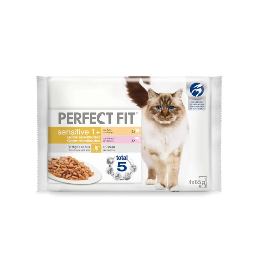 Perfect Fit Adult Sensitive Sterelized Pollo y Salmón sobre en salsa para gatos